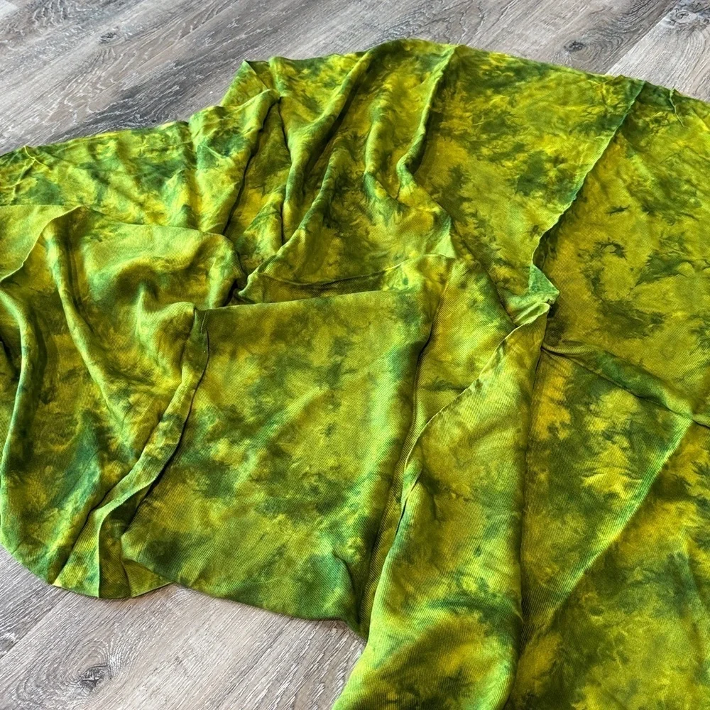 NWT Jasmine Lime Green tie dye Scarf pashmina style sz 70 x 32